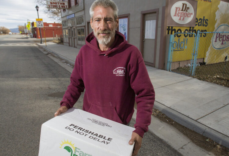 At the The Food Bank Network of the San Luis Valley headquarters in Alamosa CO, Monday, Nov. 20, 2017. (Photo by Bear Gutierrez)